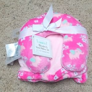 2/$12 New Baby girl blanket